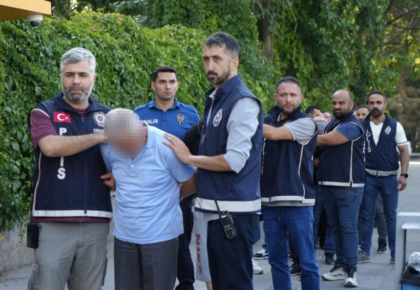 11 yıl derin dondurucuda sakladılar! 7 parçaya ayrılmış ceset davasında 13 şüpheli tutuklandı - Resim: 7