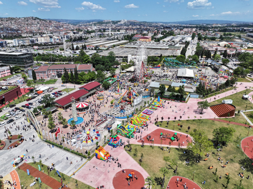 İzmit’e damga vuran dönüşüm: FuarPark - Resim : 2