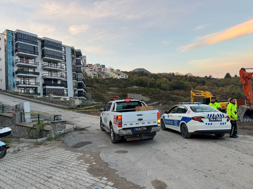 Bartın’da korku dolu anlar! İnşaat çöktü, 32 kişi apar topar tahliye edildi - Resim: 6