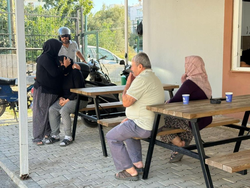 Babasının kullandığı servis minibüsünün altında kalmıştı! Anne ve babası morgda gözyaşlarına boğuldu - Resim: 6
