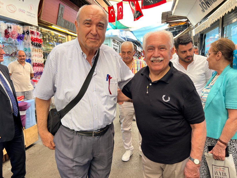 Doğu Perinçek Kemeraltı esnafıyla buluştu: "Esnafımıza sahip çıkacağız" - Resim : 1