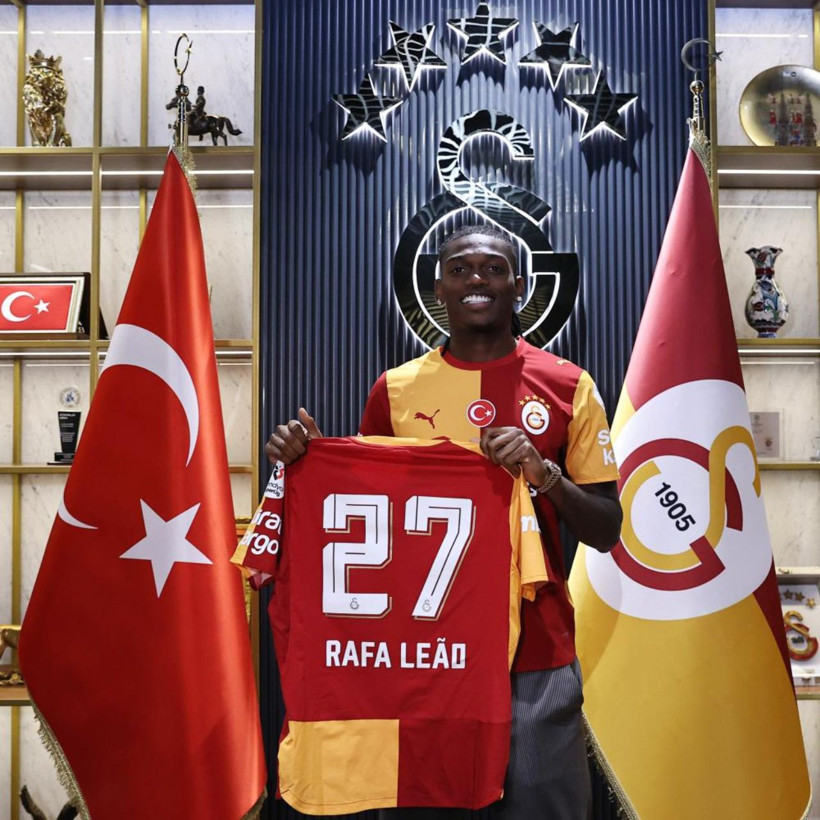 Galatasaray, Rafael Leao transferini resmen açıkladı! İşte bonservis ve maaşı - Resim: 2