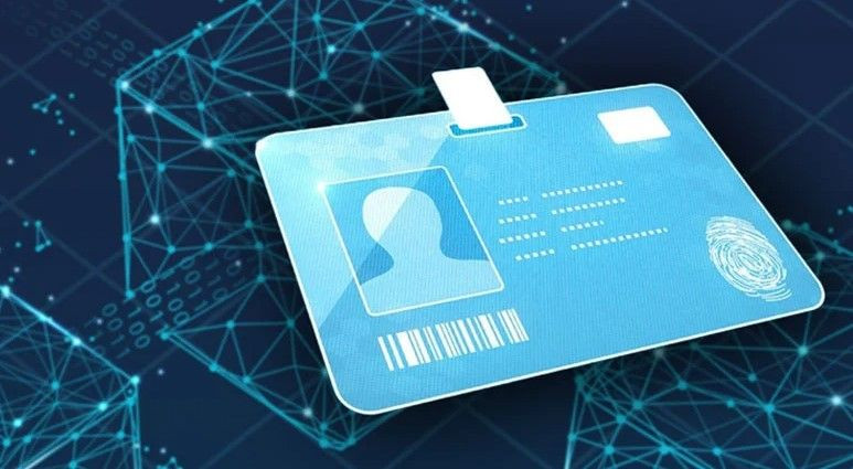 Türkiye'de kimlik ve diploma belgelerini tek dijital cüzdanda birleştirecek sistemin ilk örneği 2027'de geliştirilecek. Uygulama bir üniversitede test edilecek.