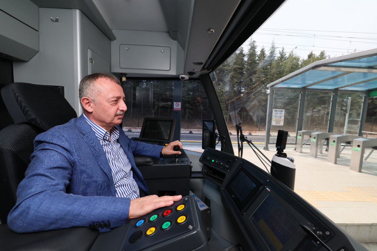 12 binden 65 bin yolcuya: Kocaeli'de raylı sistem büyüyor - Resim : 1